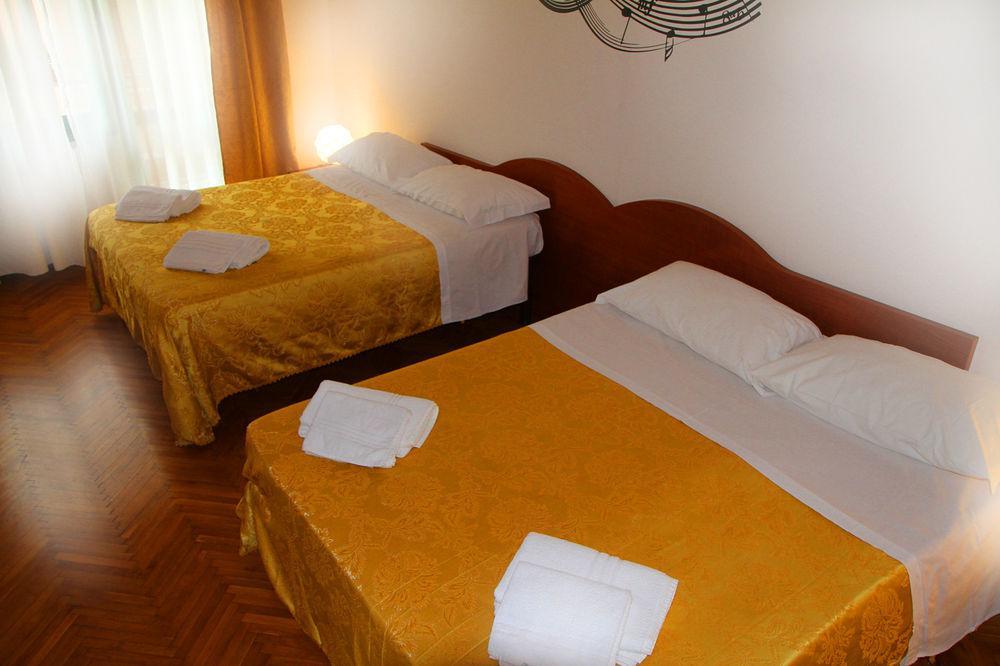 B&B Music Milánó Kültér fotó